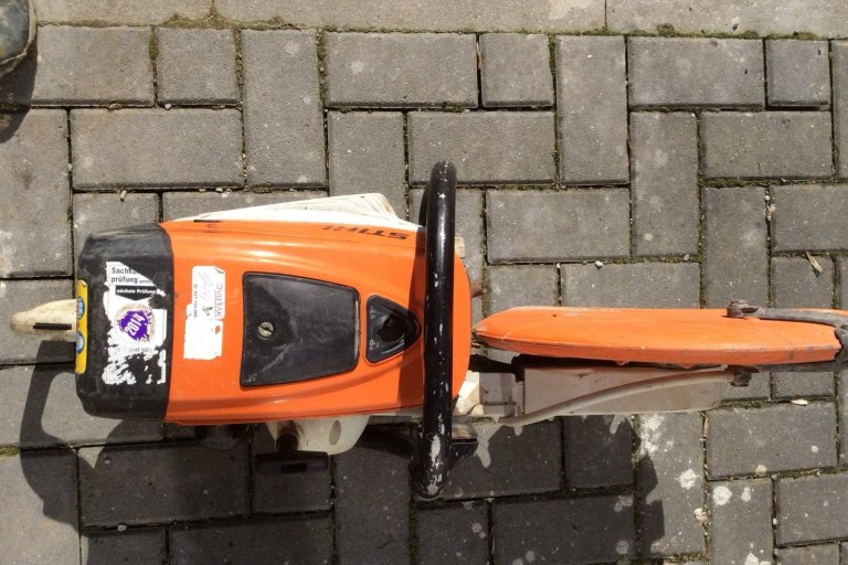 Rozbrusovací pila Stihl TS 700 k pronájmu - foto č. 3